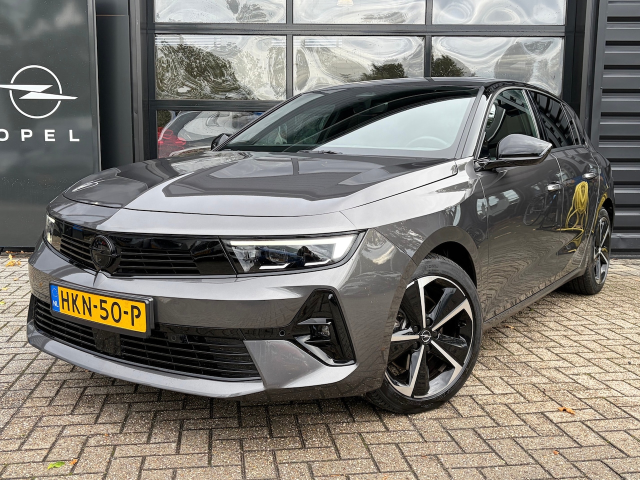 Opel Astra - 1.2 Turbo Hybrid 145 PK GS Aut. | ELEK. SCHUIF-/KANTELDAK| HEAD-UP DISPLAY| 360* CAMERA| M - AutoWereld.nl