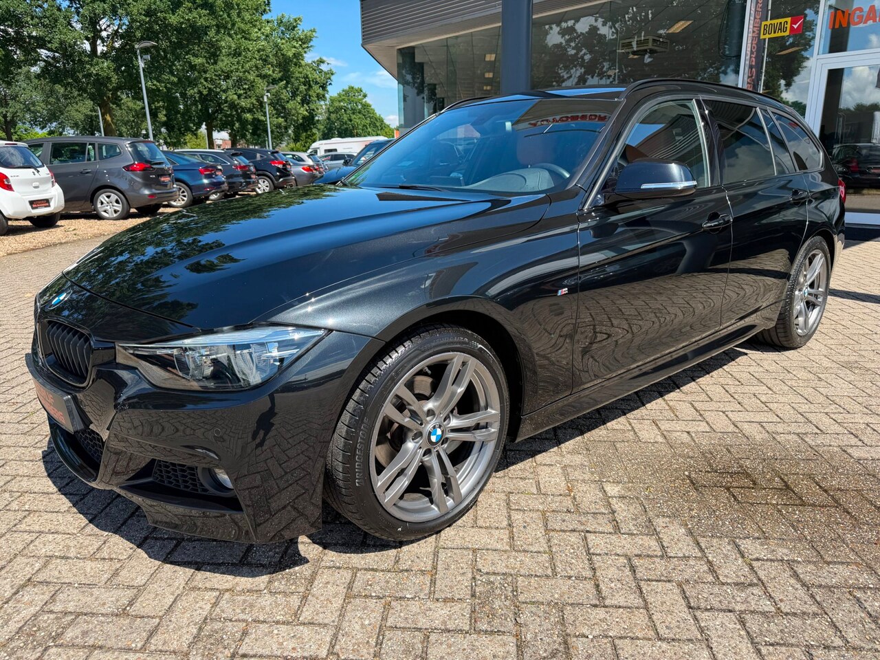 BMW 3-serie Touring - 318i M Sport Corporate Lease 318i M Sport Corporate Lease, Automaat, Navi, Leer, etc - AutoWereld.nl