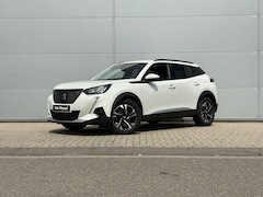 Peugeot 2008 - 1.2 PureTech Allure | Cruise Control | Camera | Stoelverwarming | Navigatie | Apple Carpla