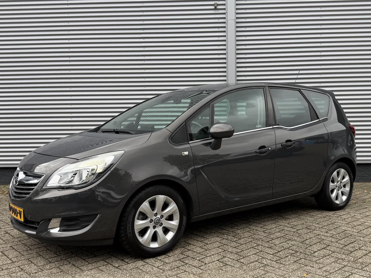 Opel Meriva - 1.4 Turbo Cosmo | Navigatie | Airco | Camera - AutoWereld.nl