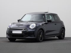 MINI Electric - Camden Plus Edition 33 kWh | 16" LM Victory Spoke zwart | Panorama glass roof | Elektrisch