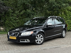 Volvo V70 - 2.0T R-Design | Automaat | Navi | Camera | Youngtimer