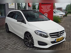 Mercedes-Benz B-klasse - 180 Ambition / Incl setje Winterwielen / Pano / Stoelverwarming / Trekhaak