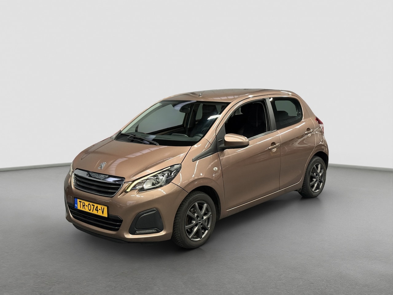 Peugeot 108 - 1.0 VTi Active TOP! Automaat Nieuwe APK NAP - AutoWereld.nl