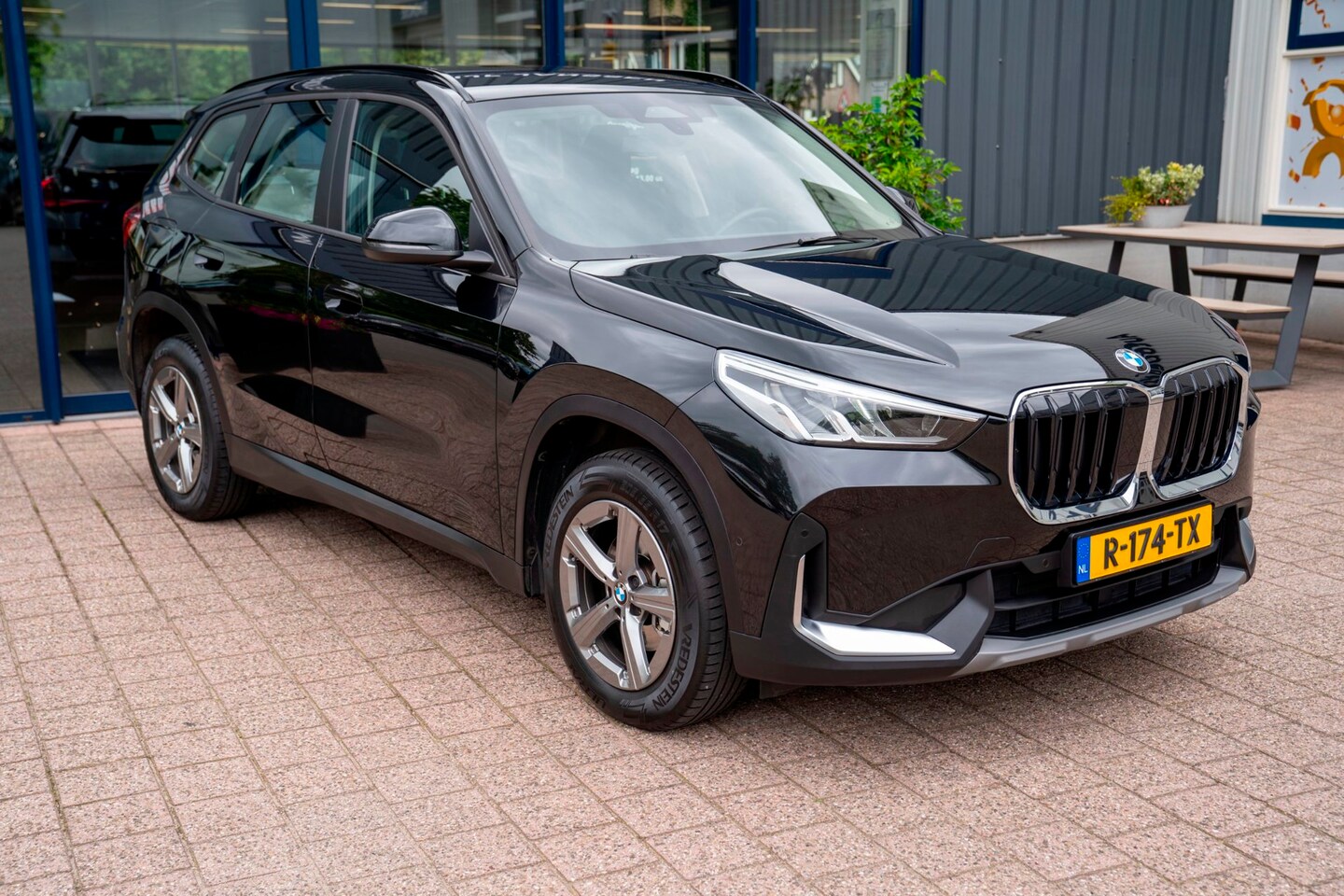 BMW X1 - SDrive18i|Prijs rijklaar incl 12 mnd garantie|Nieuw Model Navi Camera Elek klep Dig.Cockpi - AutoWereld.nl