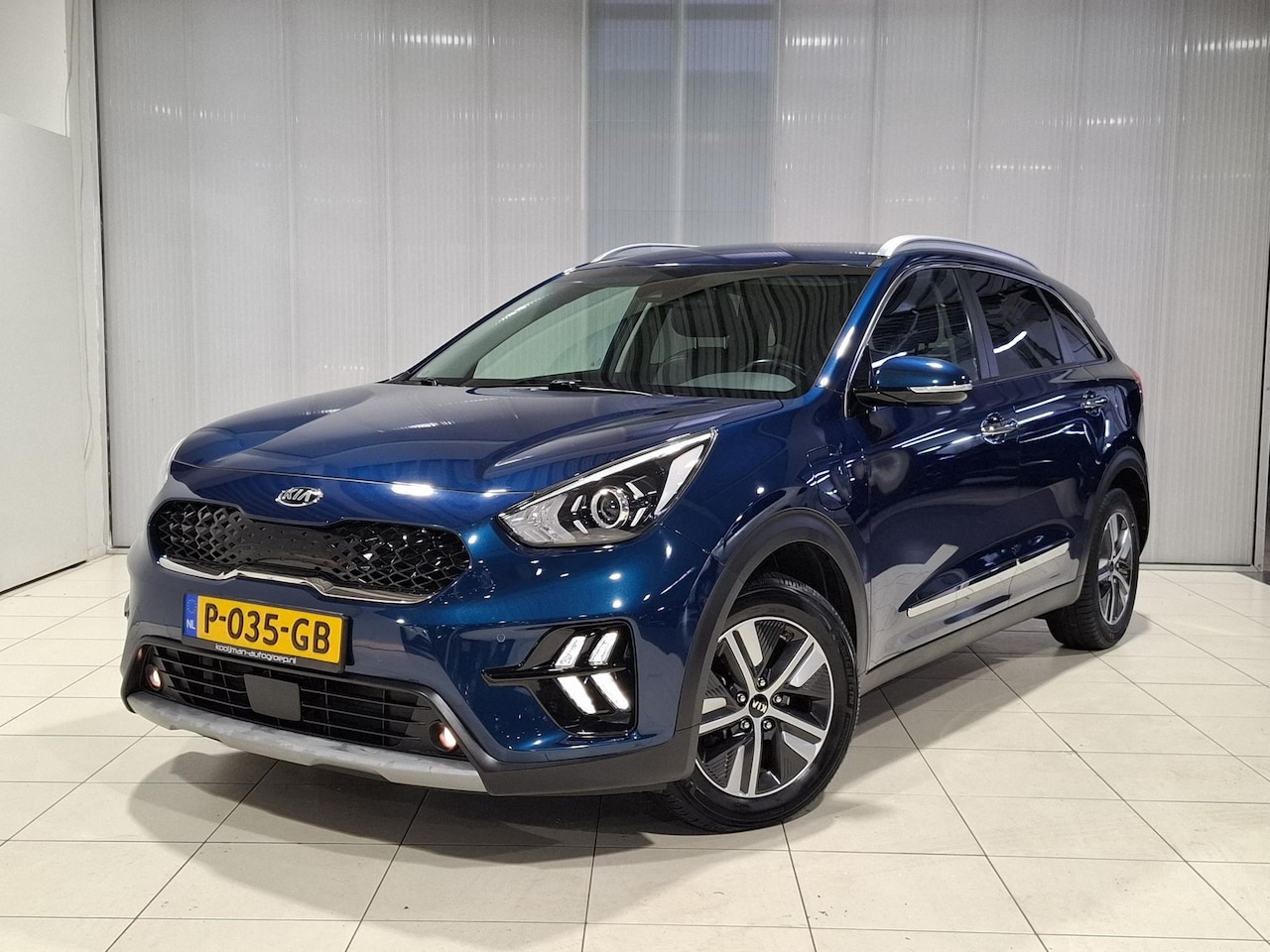 Kia Niro - 1.6 GDi PHEV DynamicLine Apple Carplay/Android Auto, Navigatie, Camera. - AutoWereld.nl