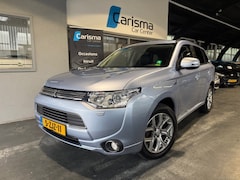 Mitsubishi Outlander - 2.0 PHEV instyle Schuifdak|Leder|Navi|Trekhaak