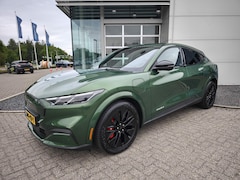 Ford Mustang Mach-E - Extended Premium RWD 88 kWh 610km WLTP | 360 Camera | Adaptiver cruise | Elektrische stoel