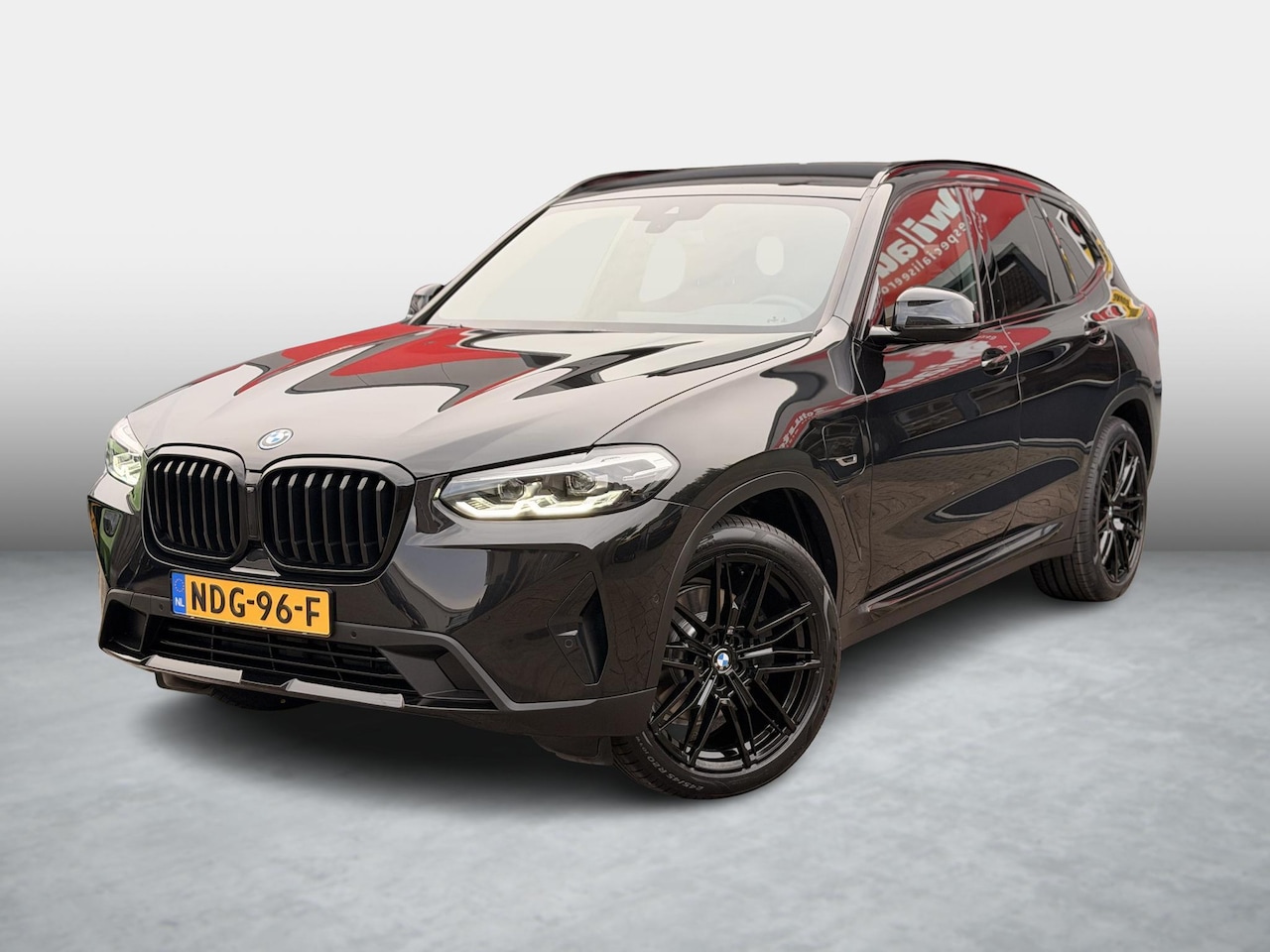 BMW X3 - xDrive30e Shadow Line - AutoWereld.nl