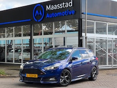 Ford Focus Wagon - 2.0 ST Sport Recaro Navi Volle onderhoudshistorie 250PK Nieuwstaat
