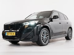 BMW X1 - xDrive30e M-sport 327 pk PHEV | Pano | HUD | 360° | 3D View | SOH 91, 02% |