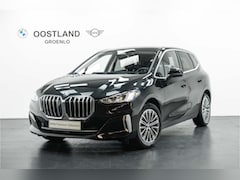 BMW 2-serie Active Tourer - 218i Luxury Line Automaat / Trekhaak / Sportstoelen / Harman Kardon / Achteruitrijcamera