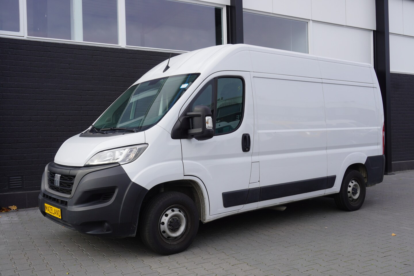 Fiat Ducato - 2.2 MultiJet 120PK L2H2 EURO 6 - Airco - Cruise - PDC - €18.900,- Excl. - AutoWereld.nl