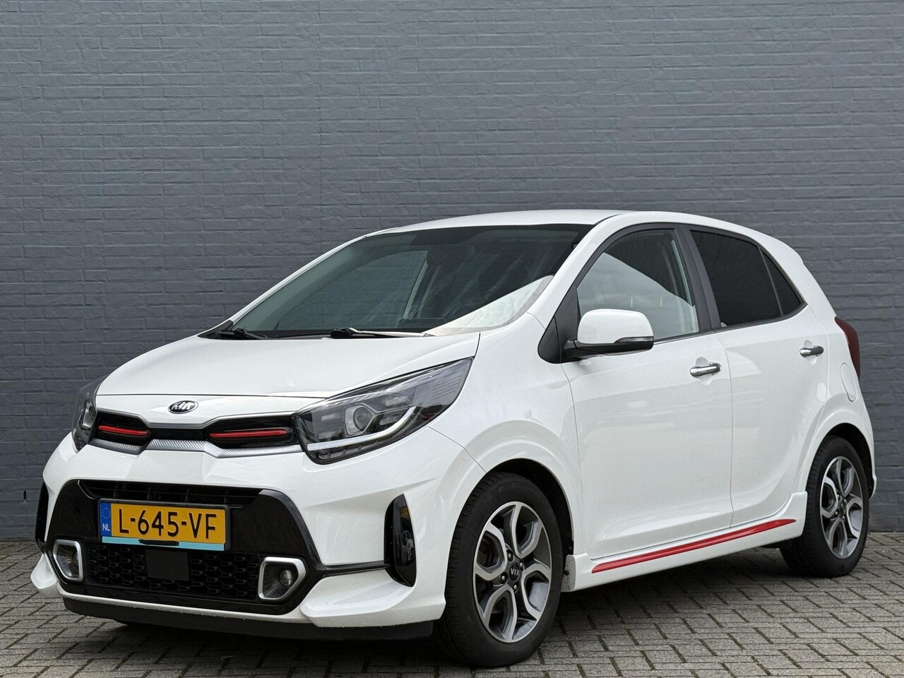 Kia Picanto - 1.0 DPi GT-Line Navigatie I Cruise Control I Climate Control - AutoWereld.nl