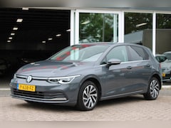 Volkswagen Golf - 1.4 eHybrid Style//Navi//Camera//Plug-in