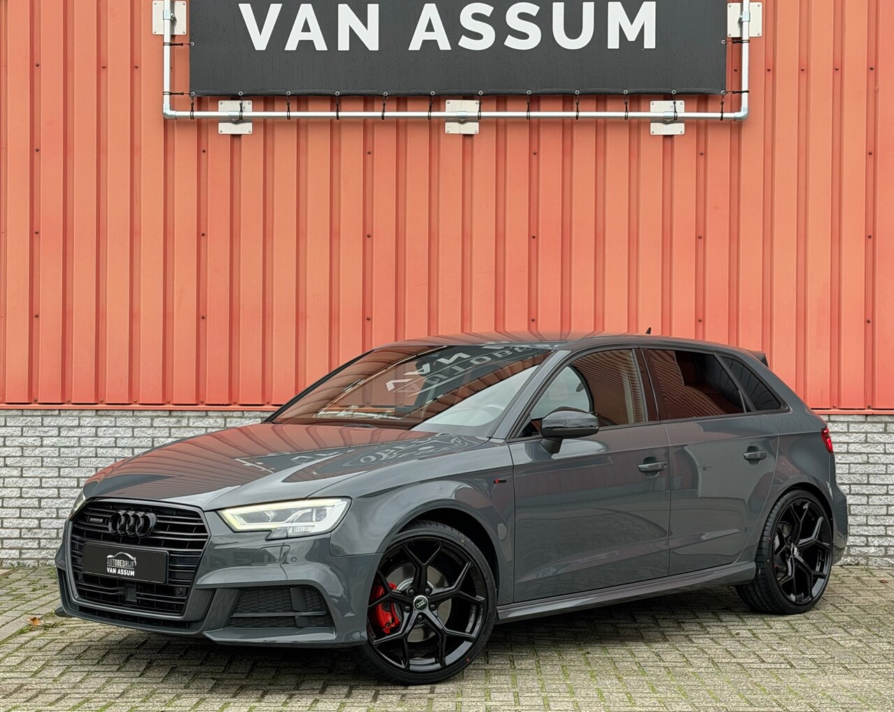 Audi A3 Sportback - 40 TFSI quattro S-Line Carplay ACC Lane 19" - AutoWereld.nl