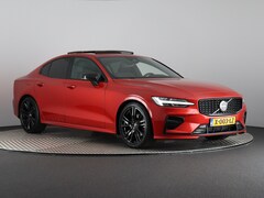 Volvo S60 - 2.0 B4 Plus Dark (NL-Auto / Pano / Camera / H&K / ACC / Stoel-Stuurverw. / Carplay)