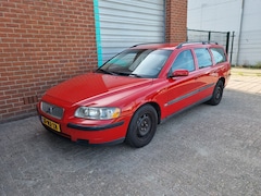 Volvo V70 - 2.4D Airco Bj:2005 NAP