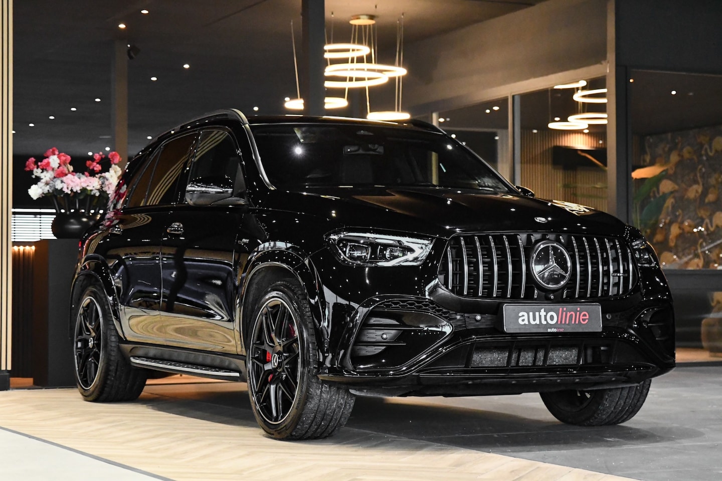 Mercedes-Benz AMG GLE - 53 Hybrid 4MATIC+ Night Edition Premium Plus, Trekhaak, Luchtvering, Burmester, Pano, Keyl - AutoWereld.nl