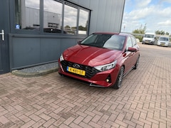 Hyundai i20 - 1.0 T-GDI 100pk Premium 5-drs. BOSE/KEYLESS/CAMERA/DODEHOEK/TREKHAAK/WINTERPACK