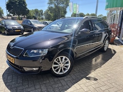 Skoda Octavia Combi - 1.0 TSI Grt St. Bns, Aut, Nav, PDC, Clima