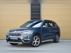 BMW X1 - sDrive20i Centennial High Executive * Trekhaak * Leder * LED * Comforttoegang * Head-up *