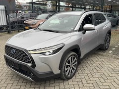 Toyota Corolla Cross - Hybrid 140 Style TREKHAAK STOEL/STUURWIELVERWARMING ELEKTRISCHE ACHTERKLEP