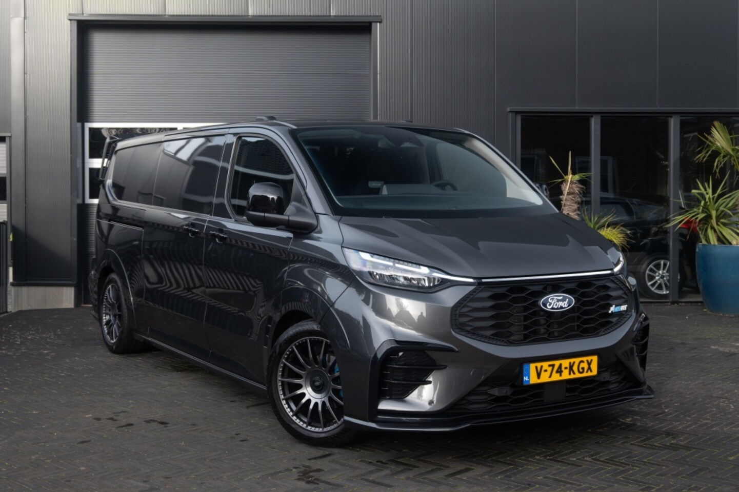 Ford Transit Custom - 3202.0TDCIL2H1MS AWD - AutoWereld.nl