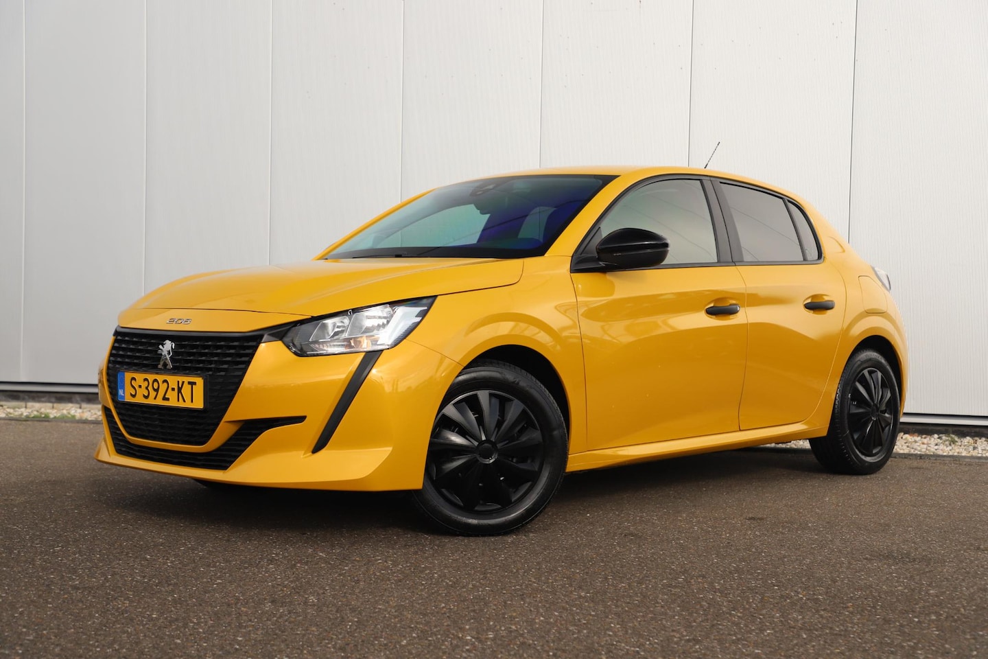Peugeot 208 - 1.2 PureTech Like Airco Radio Bluetooth Cruise Chameleonfolie Getinte Ramen - AutoWereld.nl