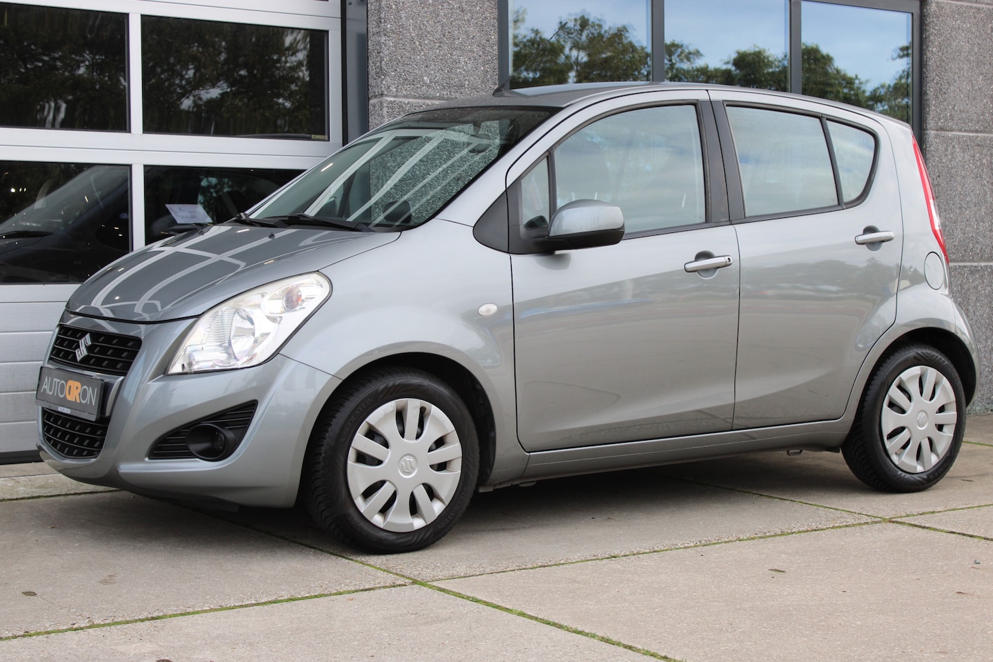 Suzuki Splash - 1.0 VVT Comfort Airco All Season Banden Hoge instap - AutoWereld.nl