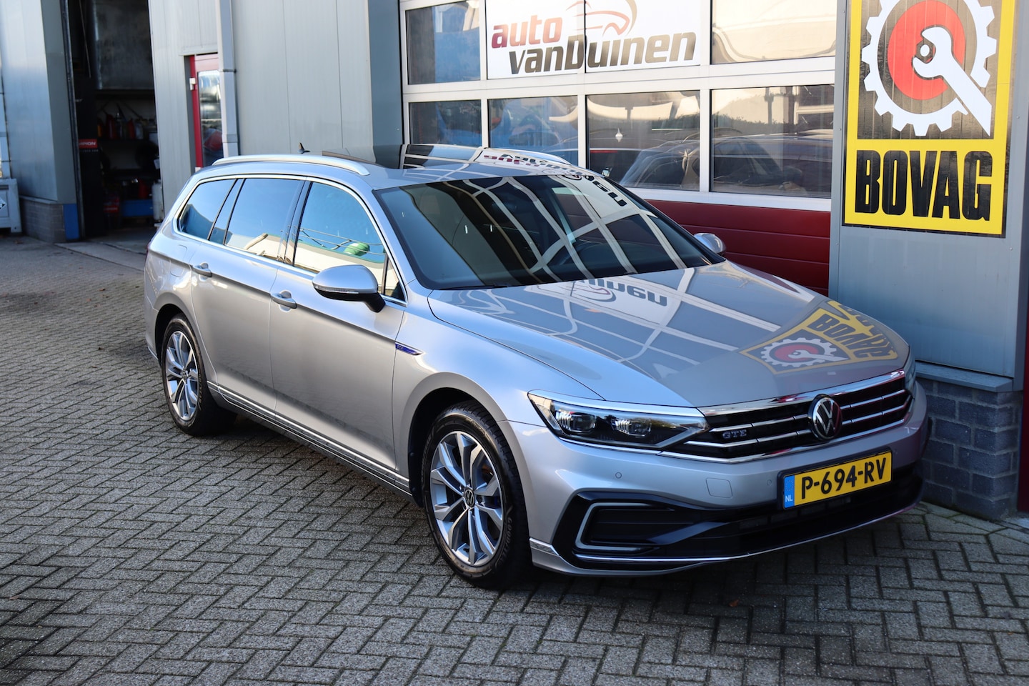 Volkswagen Passat Variant - 1.4 TSI PHEV GTE Business O.a: Pano-dak, Camera, Pdc, Carplay, Digitaal display, Etc.. Ri - AutoWereld.nl