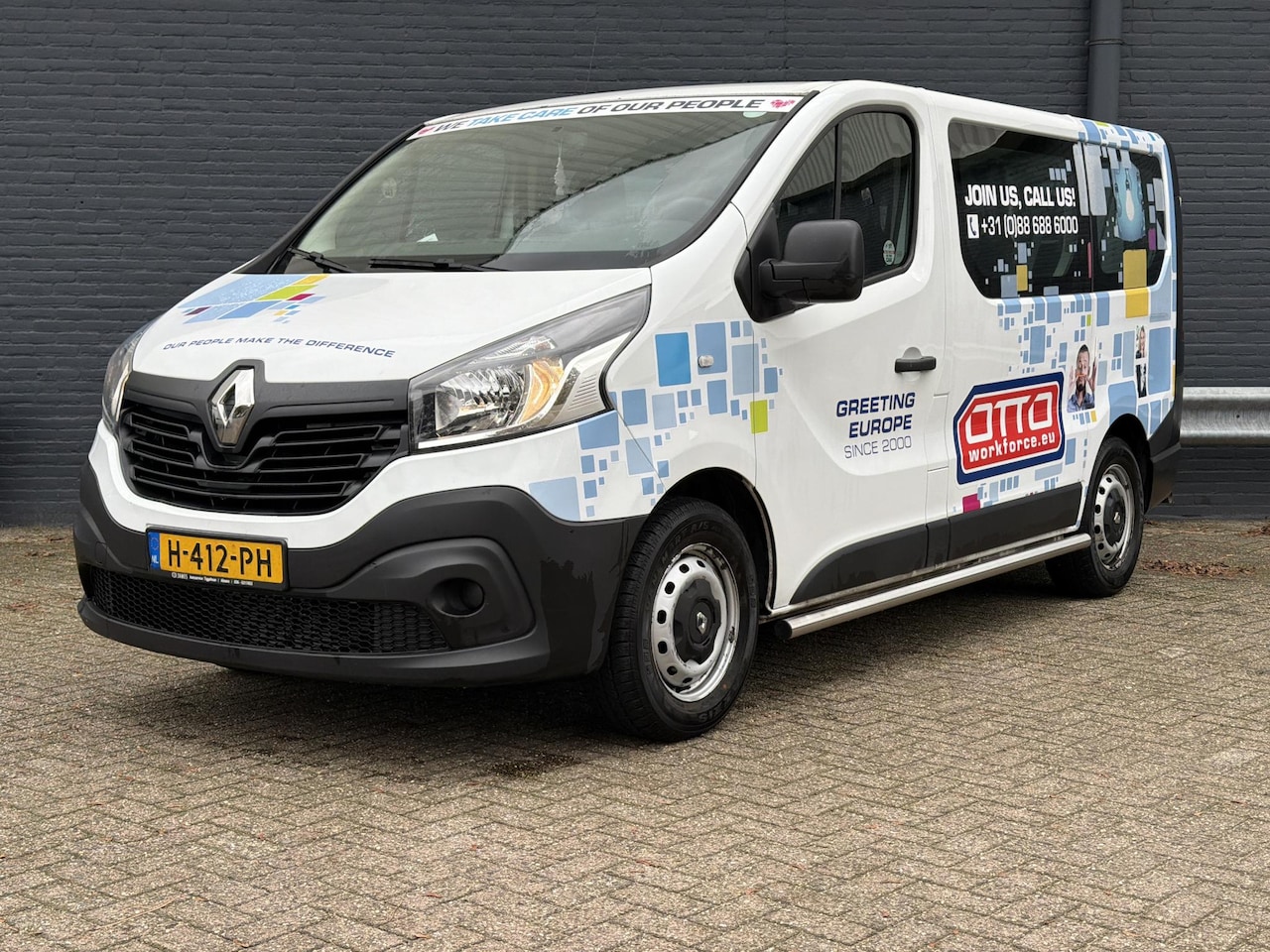 Renault Trafic Passenger - 1.6 dCi Authentique Energy | € 6.950,- NETTO! | 9 Persoons - AutoWereld.nl