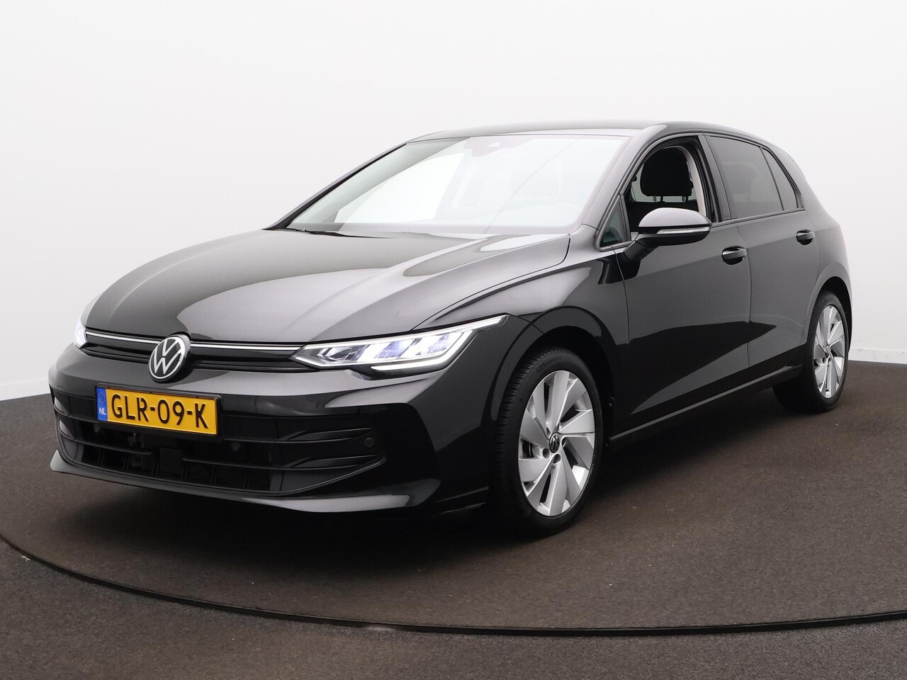 Volkswagen Golf - 1.5 TSI Life Edition | Camera | ACC | Carplay | - AutoWereld.nl