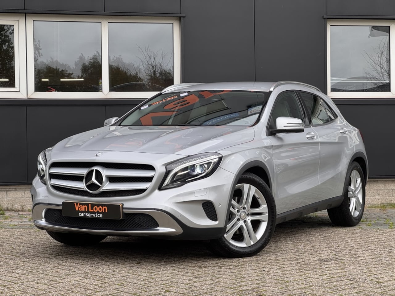Mercedes-Benz GLA-Klasse - 200 Prestige aut.|Stoelverwarming|Trekhaak|Sportstoelen| - AutoWereld.nl