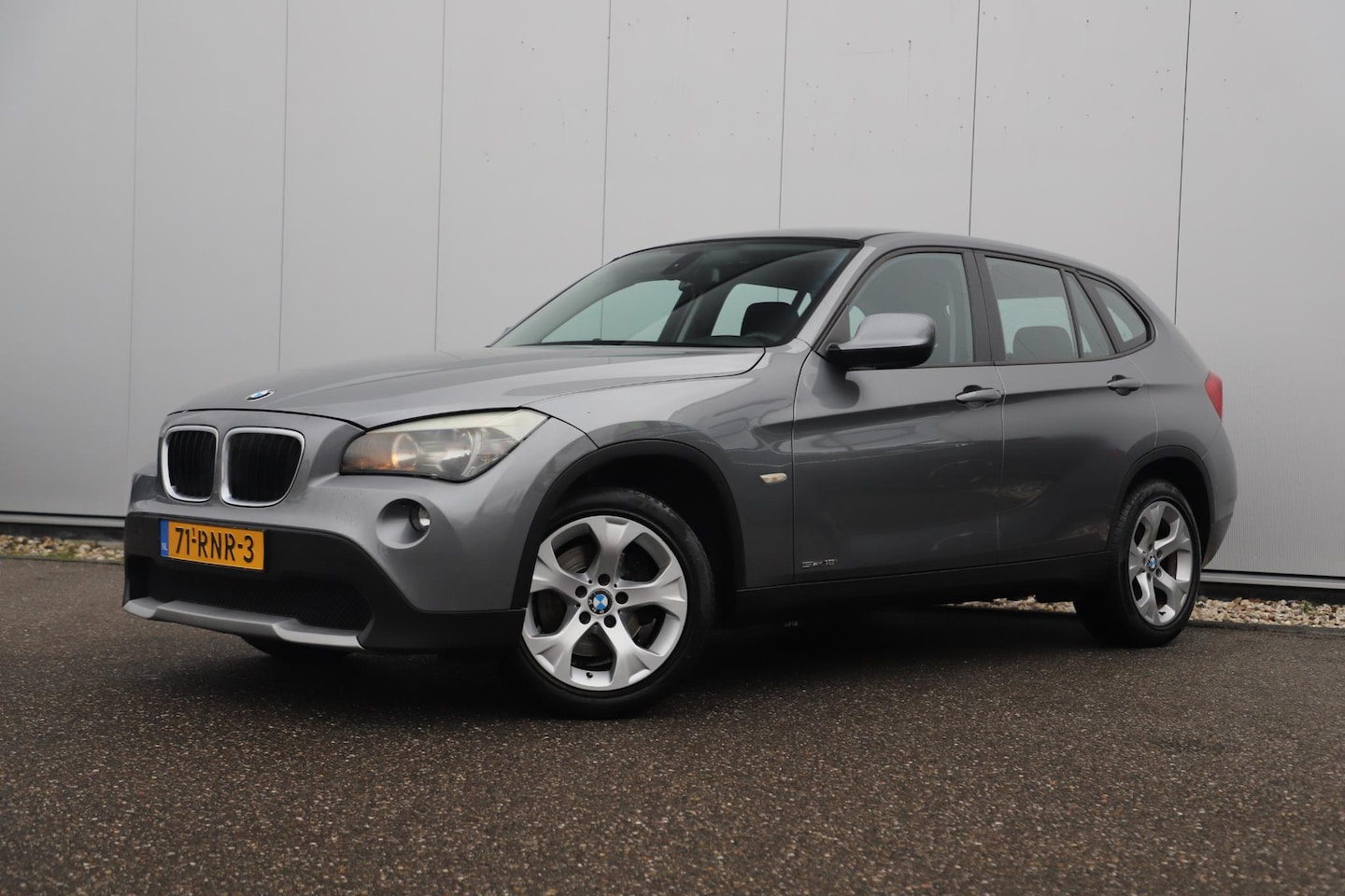 BMW X1 - sDrive18i Executive 150PK Trekhaak Navigatie LMV Climate Cruise Control Parkeersensor - AutoWereld.nl