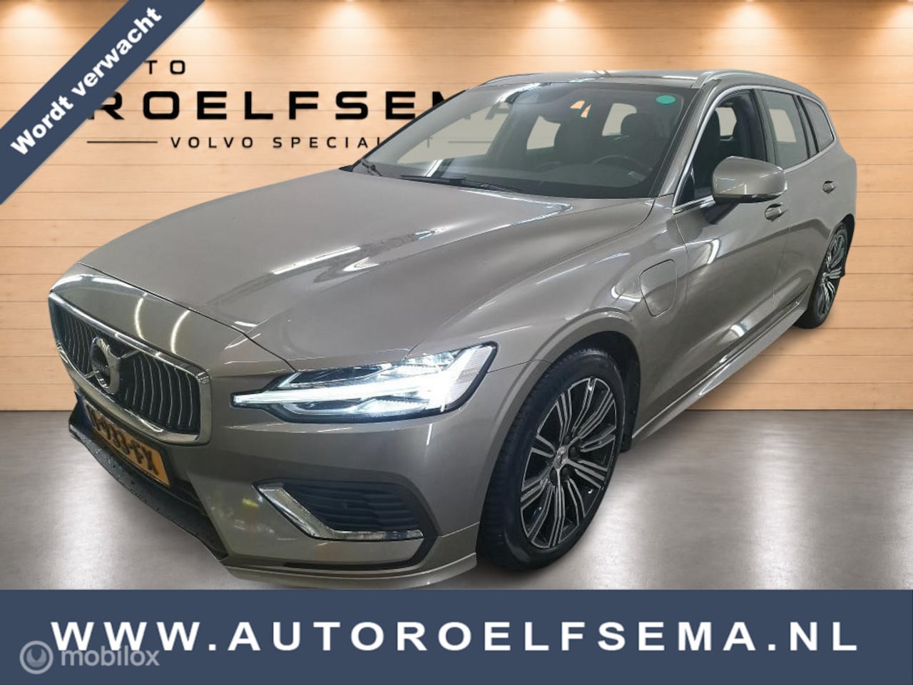 Volvo V60 - 2.0 T6 Recharge AWD Inscription | Adaptieve Cruise | BLISS | Styling Pack | Camera | Verwa - AutoWereld.nl