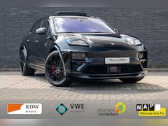 Porsche Macan - Turbo 100 kWh BTW 21% Black Pano