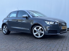 Audi A1 Sportback - 1.0 TFSI Cruise PDC Two-Tone Nav/Cruise Led Pdc Bluetooth Uitstraling