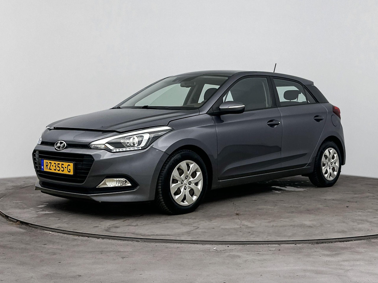 Hyundai i20 - 1.0 T-GDI Comfort | Parkeersensoren achter | Metallic lak | Cruise control | - AutoWereld.nl