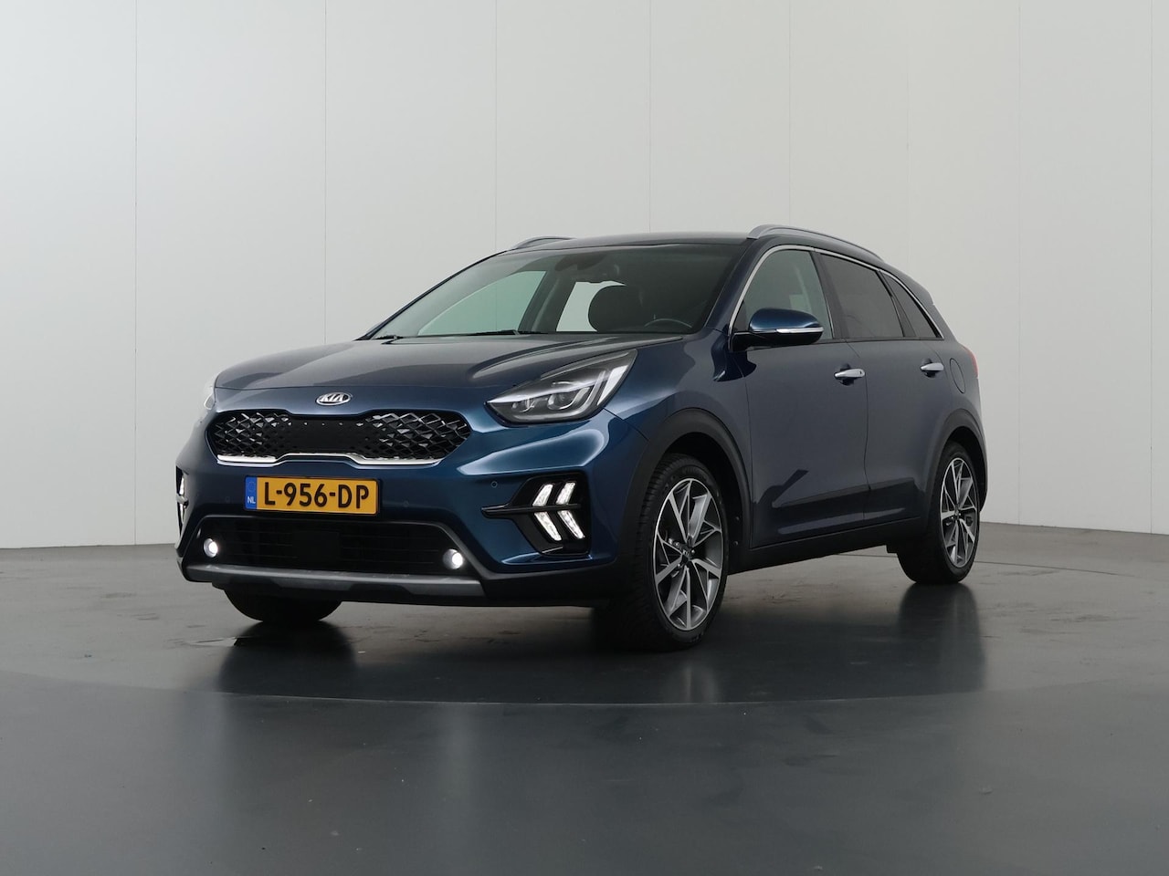 Kia Niro - 1.6 GDi Hybrid DynamicPlusLine | Tekhaak | Stoel/Stuurwielverwarming | Dodehoek Detectie - AutoWereld.nl