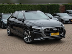 Audi Q8 - 50 TDI quattro Pro Line S / Trekhaak / Panoramadak / Camera / Softclose / Intr.voorverwarm