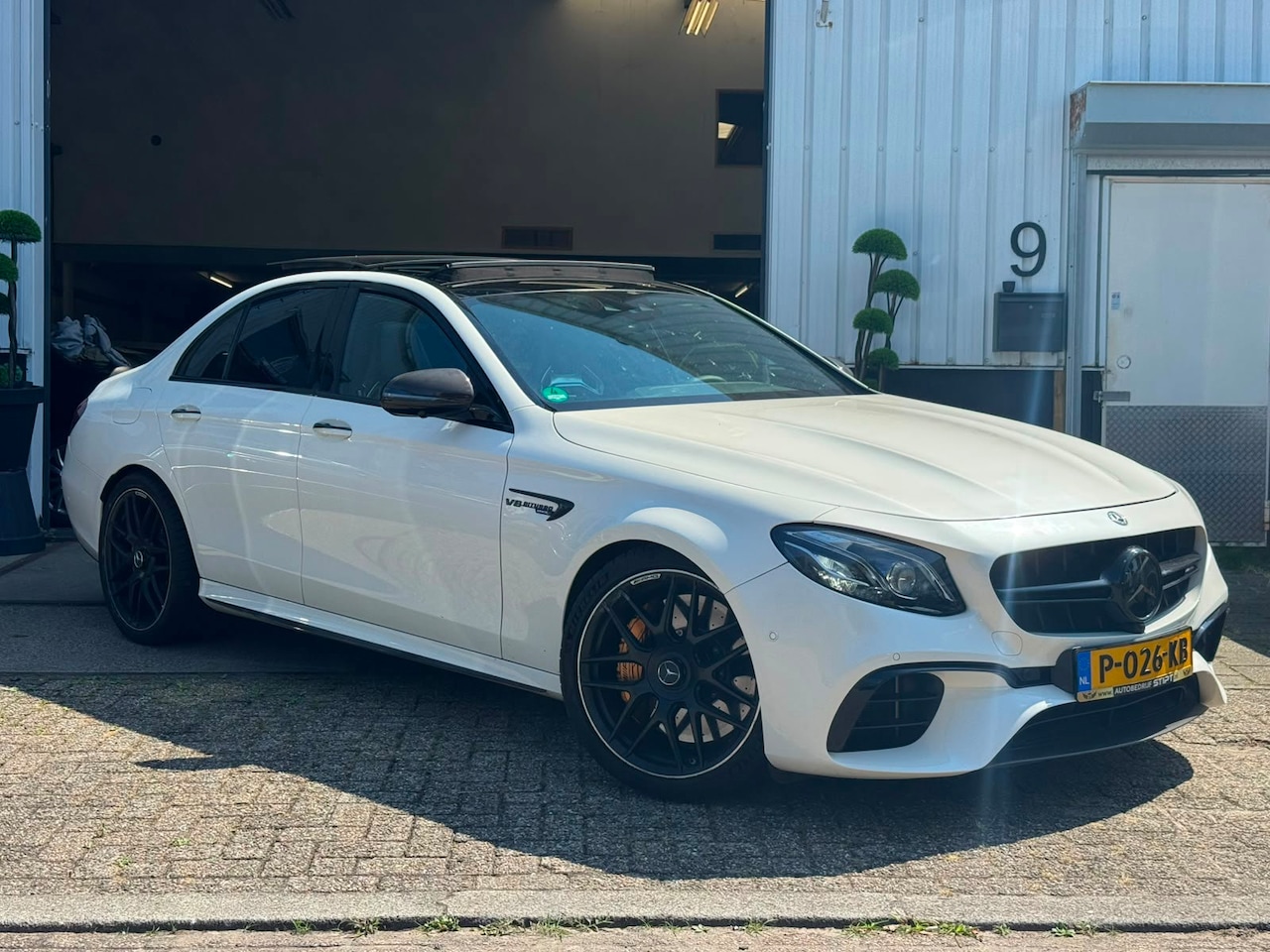 Mercedes-Benz E-klasse - AMG 63 S 4MATIC|KERAMISCH|SCHAAL|PANO|VOL - AutoWereld.nl
