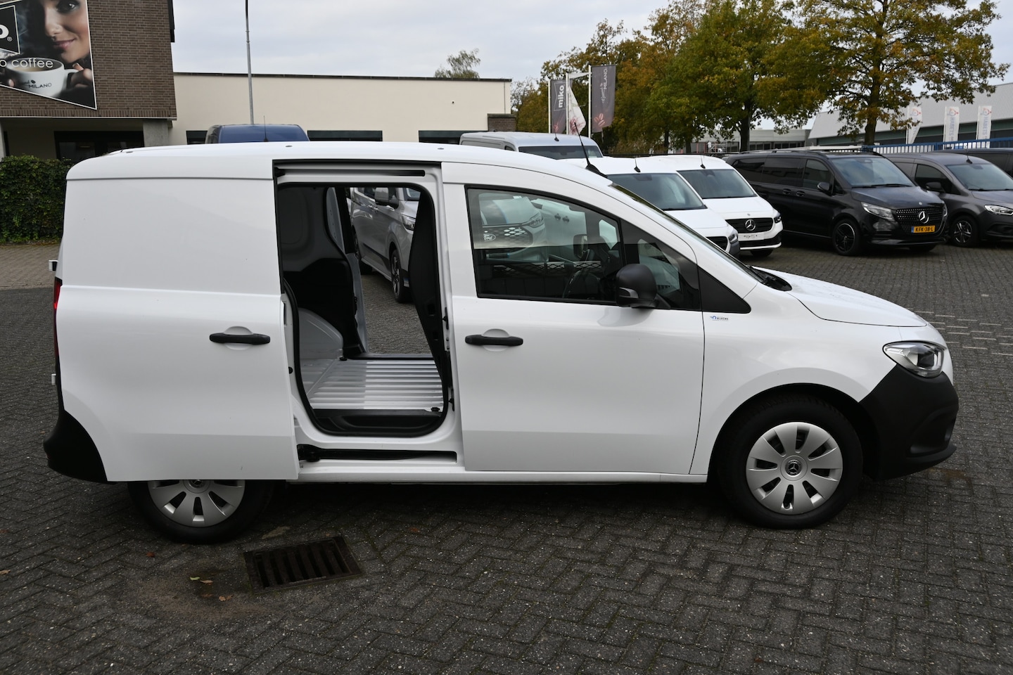 Mercedes-Benz Citan - 110 CDI L1 Pro 2 Schuifdeuren, Camera, Apple Carplay / Android Auto - AutoWereld.nl