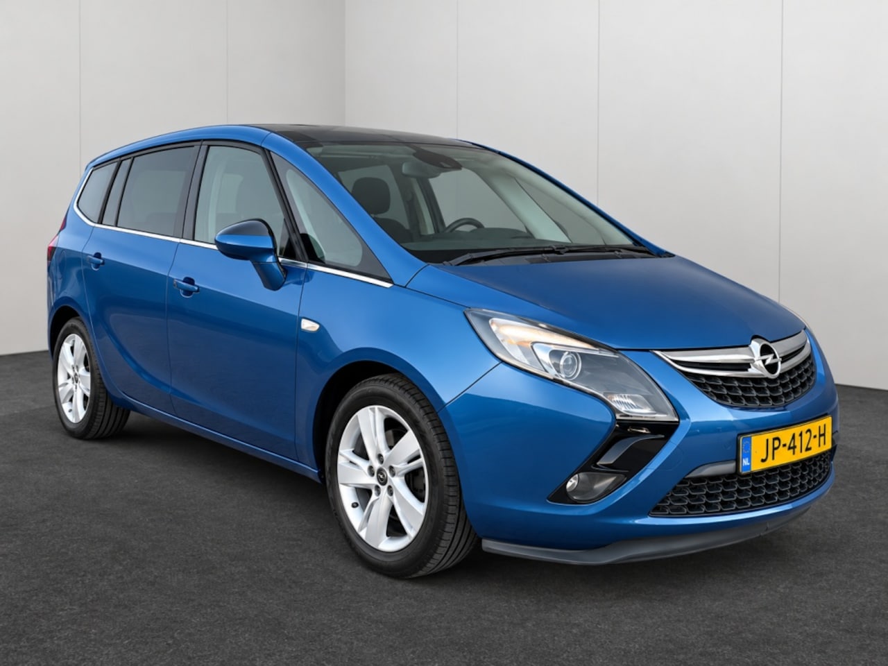 Opel Zafira Tourer - 1.4 Turbo Blitz | Automaat | 1ste Eienaar | Leder | Panorama Dak | Camera | Trekhaak - AutoWereld.nl