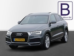 Audi Q3 - 1.4 TFSI CoD Sport Advance Sport / Pano / 3x S-Line / Trekh. / 18 "/ Origin. NL /