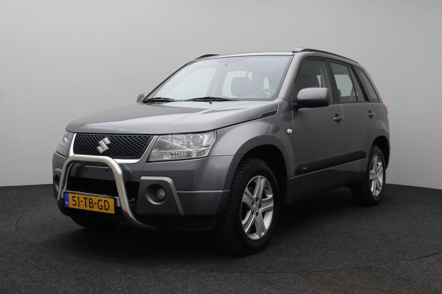 Suzuki Grand Vitara - 2.0-16V Exclusive 2006 | Automaat | Airco | Radio CD | Cruise Control | Bullbar | Lichtmet - AutoWereld.nl