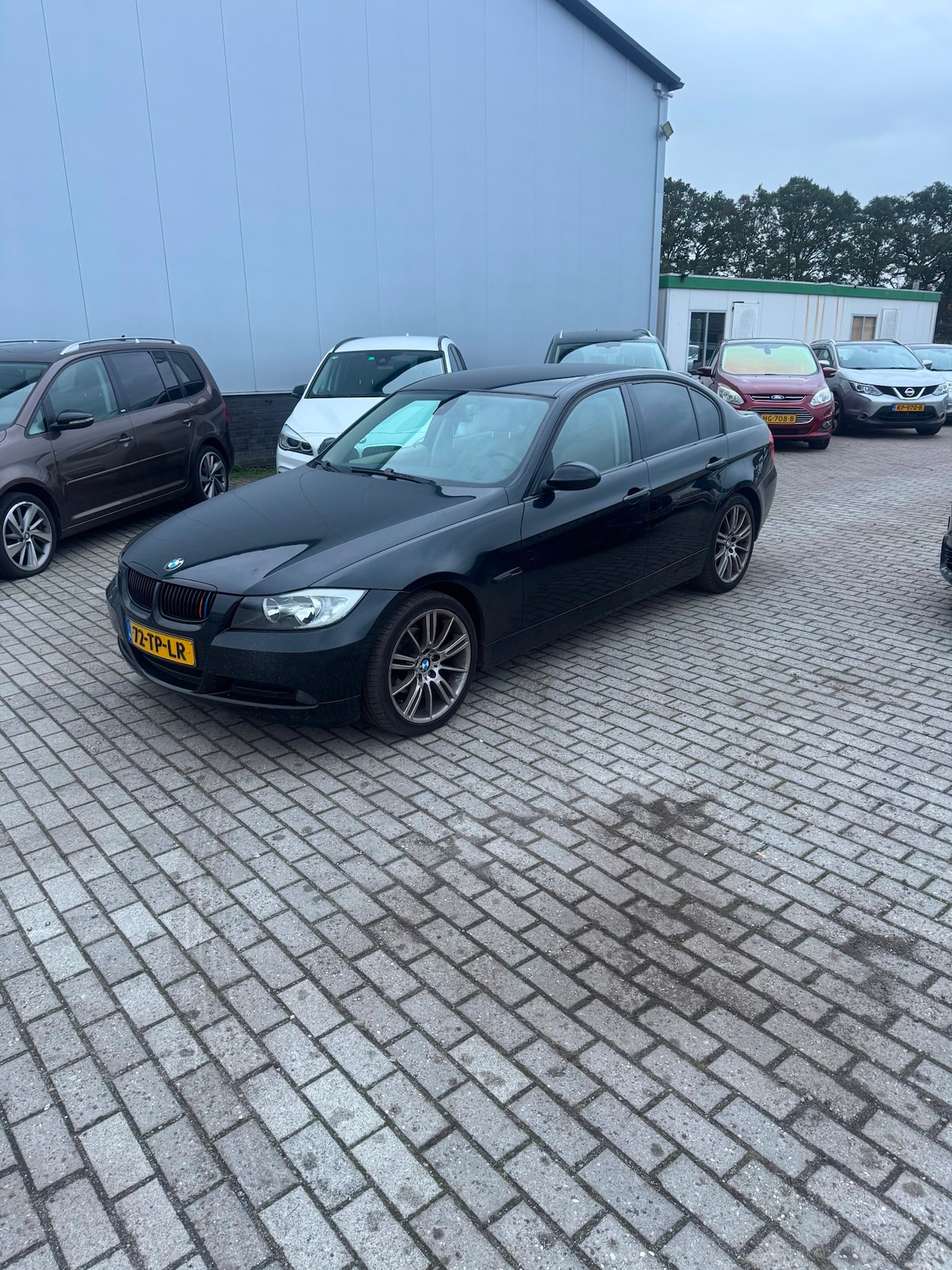 BMW 3-serie - 318i High Executive 318i High Executive - AutoWereld.nl