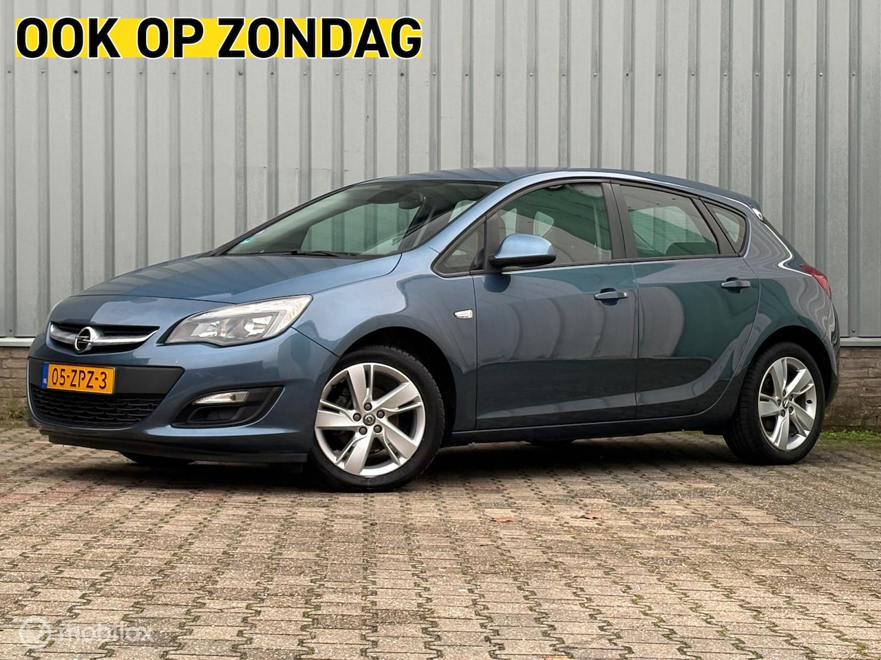Opel Astra - 1.4 Turbo Design Edition | Cruise | PDC - AutoWereld.nl