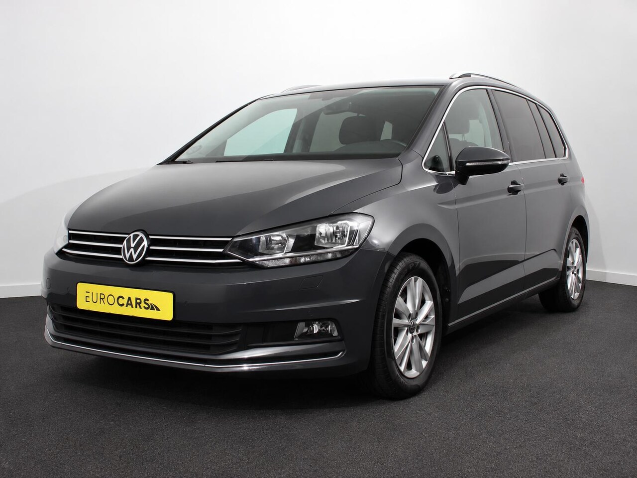 Volkswagen Touran - 1.5 TSI DSG Highline 7p Navigatie Apple Carplay/Android Auto Parkeersensoren Adaptieve Cru - AutoWereld.nl