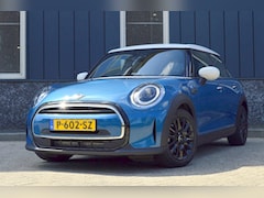MINI 5-Deurs - 1.5 Cooper Business Edition Rijklaarprijs-Garantie Sport Interieur Navigatie Apple carplay